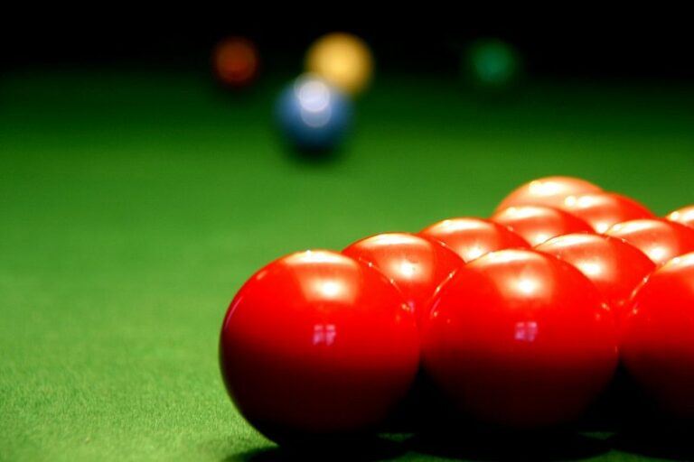 Top 10 Sports Betting Tips for Beginners on Gold365 and Crickex